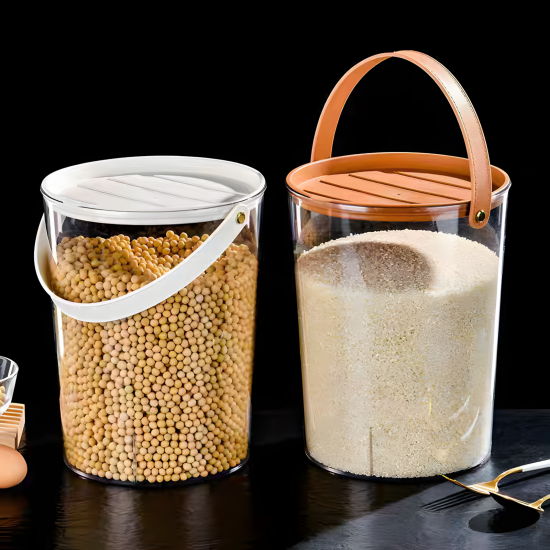 Plastic Bucket With Lid
