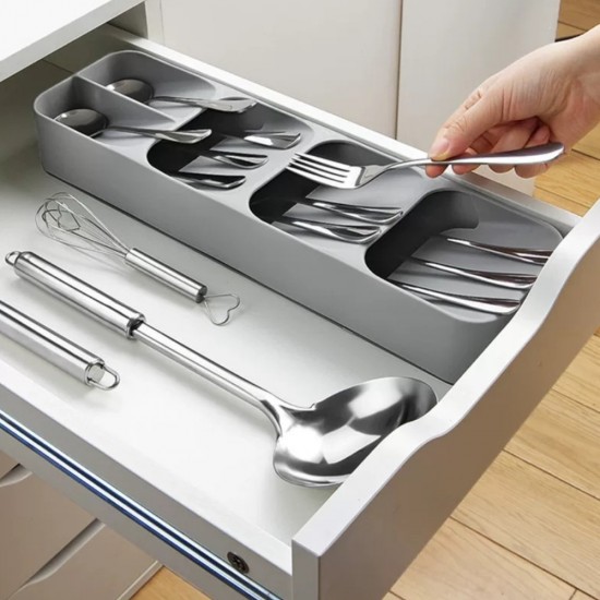 Plastic Spoon Organizer