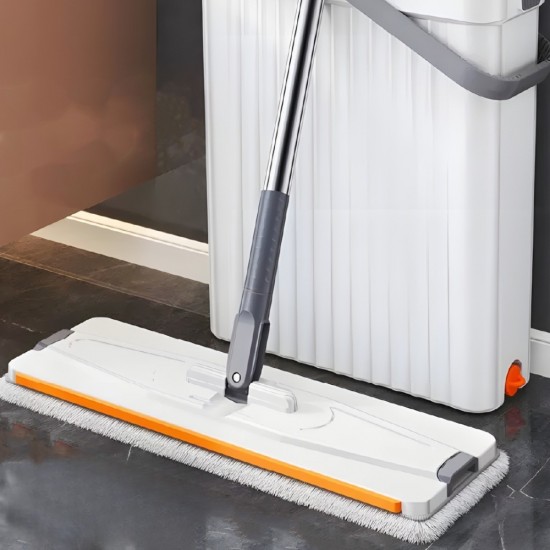 Plastic Mop Bucket