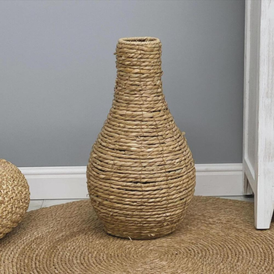 Straw Vase 