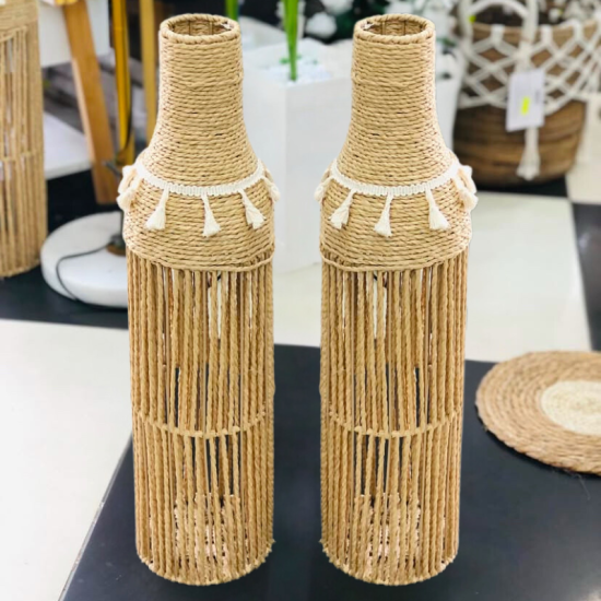 Straw Vase 