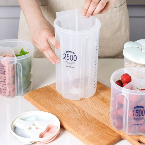 Plastic Containers 2.5 Liter 