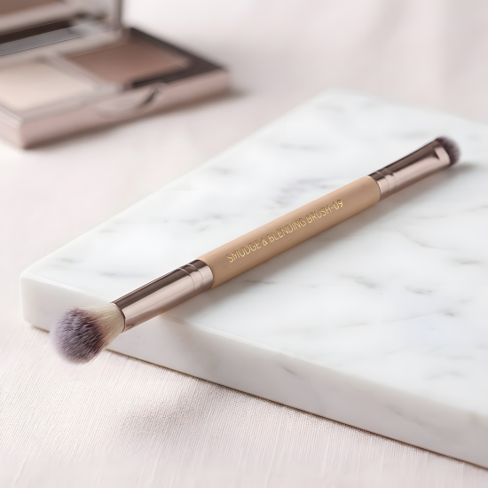 Neverti Smudge & Blending Brush