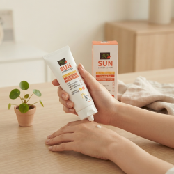 Green Line Sunscreen Lotion