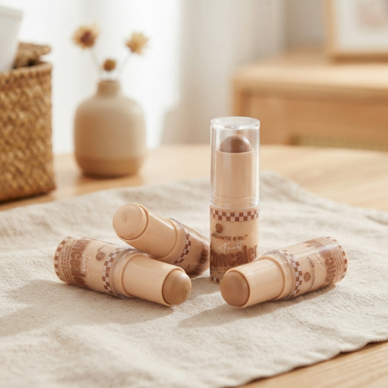 Romantic Bird Concealer
