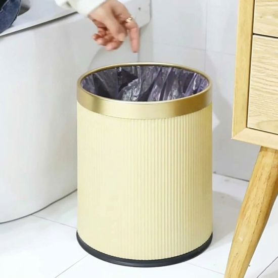 Plastic Trash Can 12 Liter