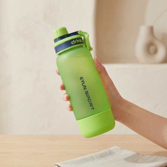 Plastic Bottle 900 ml