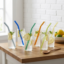Glass Straws And Cleaning Brush- 6 Pcs