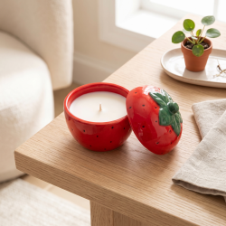 Strawberry Scented Candle 100 g