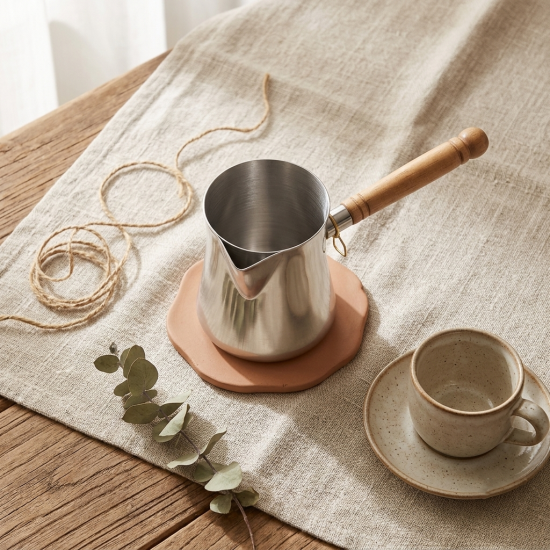 Stainless Steel Coffee Pot With Wooden Handle 500 ml