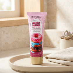 Moisturizing Bioaqua Hand Cream 80 gram