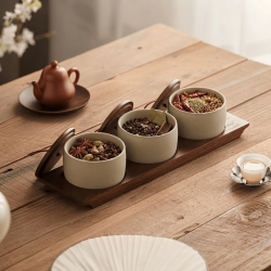 Porcelain Spice Set With Wooden Base 3 Pieces