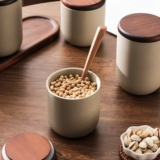 Porcelain Spice Set With Wooden Base 3 Pieces